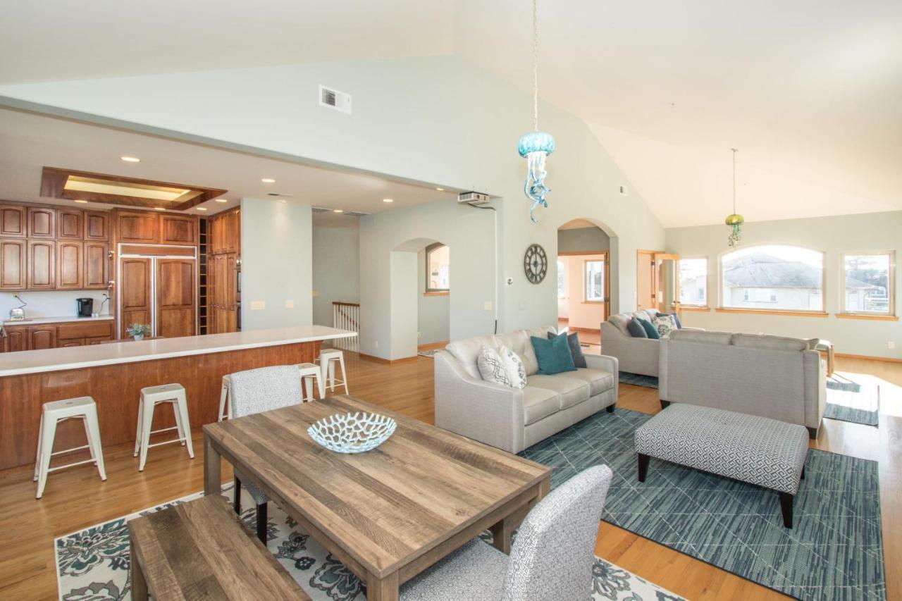 Miramar Beach Home Walk To Beach Trails Restaurants Family Activities Half Moon Bay Exterior foto